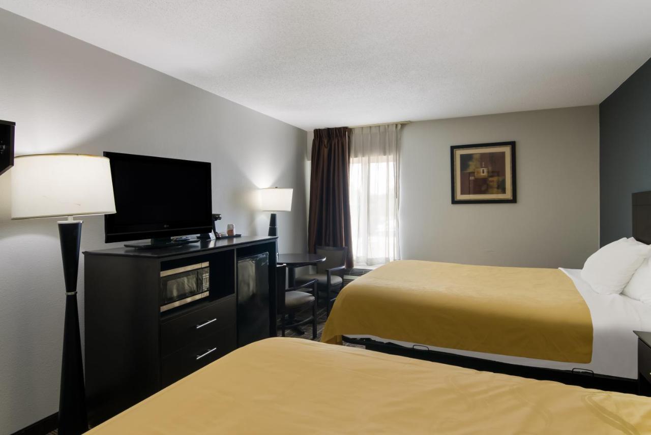 Quality Inn Aurora - Naperville Area Экстерьер фото