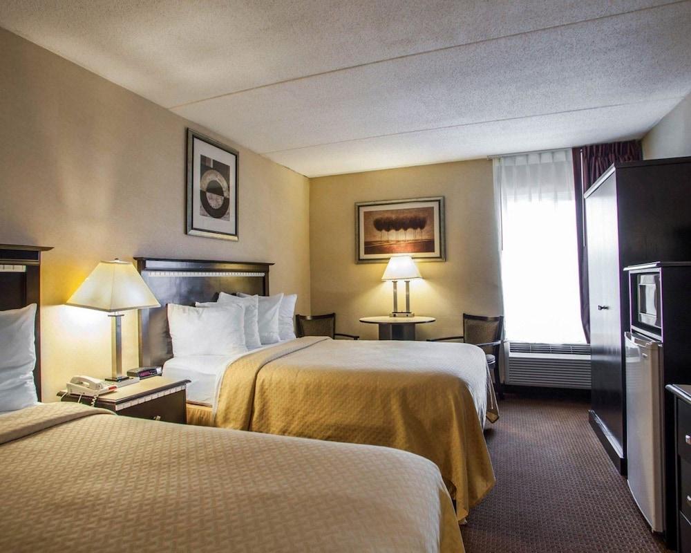 Quality Inn Aurora - Naperville Area Экстерьер фото