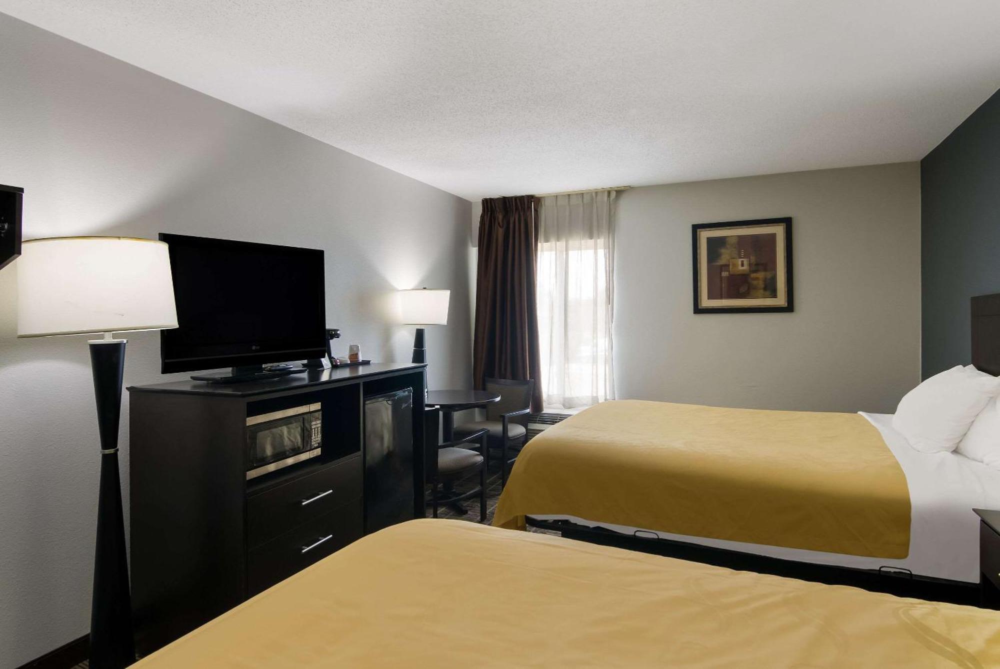 Quality Inn Aurora - Naperville Area Экстерьер фото