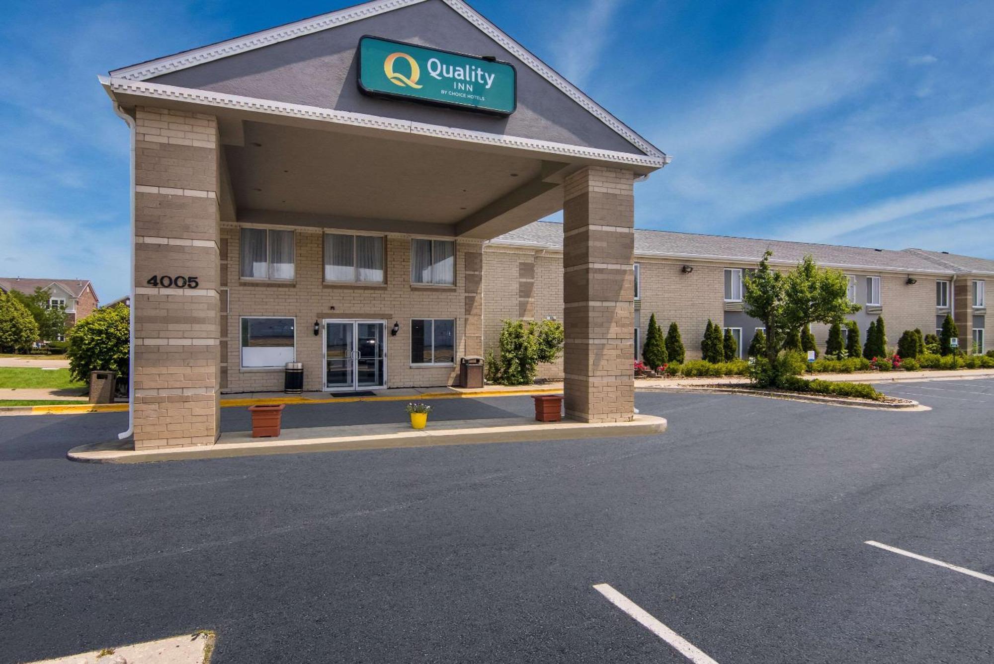 Quality Inn Aurora - Naperville Area Экстерьер фото