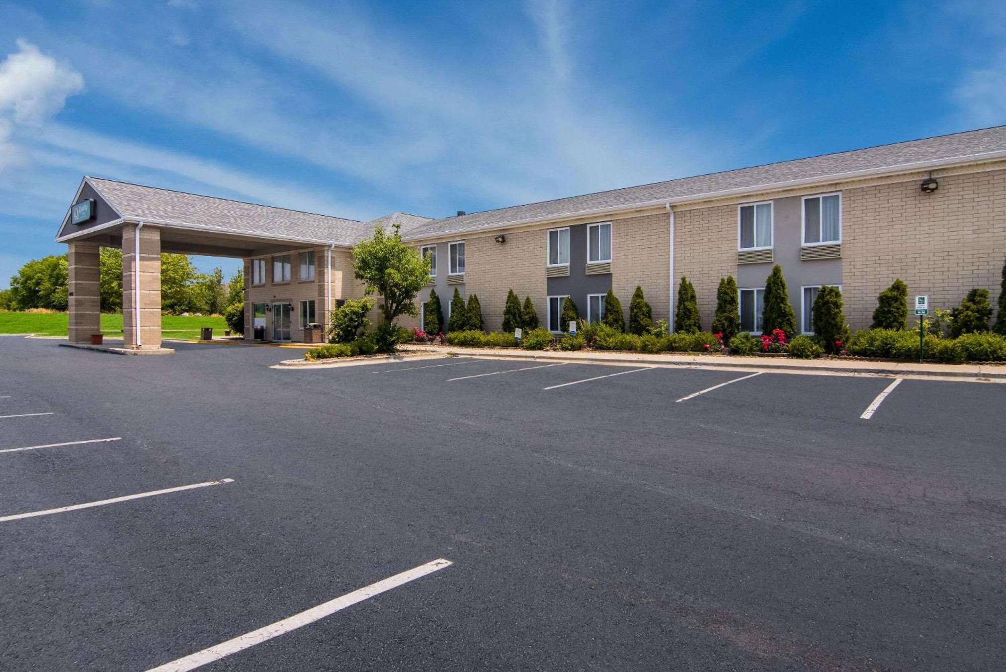 Quality Inn Aurora - Naperville Area Экстерьер фото
